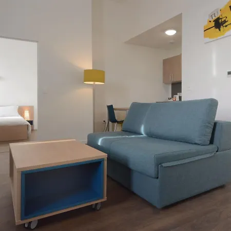 Apparteo Palatino 13 Aparthotel 3*